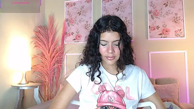 CurlyDani online show from 09/24/25, 12:19