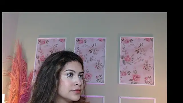 CurlyDani online show from 10/29/25, 12:07