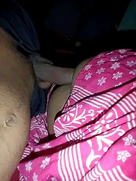 hot manishacpl online show from 09/17/25, 06:09