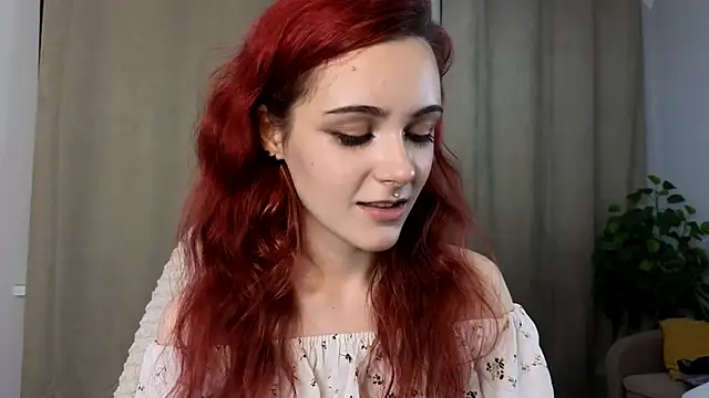 ElizabethMilller online show from 09/17/25, 10:11