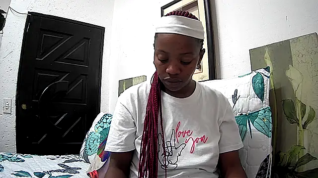 CandyNaynay online show from 10/30/25, 09:15