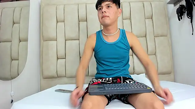 Felipe Cold online show from 10/03/25, 02:19