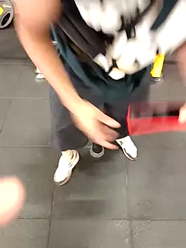 Snapshot of keith_russo chatting on 11/30/25, 06:45 keith russo online show from 11/30/25, 06:45