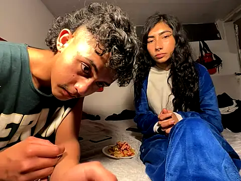 Snapshot of keith_russo chatting on 12/13/25, 11:32 keith russo online show from 12/13/25, 11:32