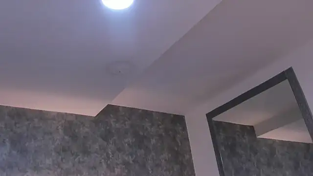 crystaldarliing online show from 11/19/25, 03:45