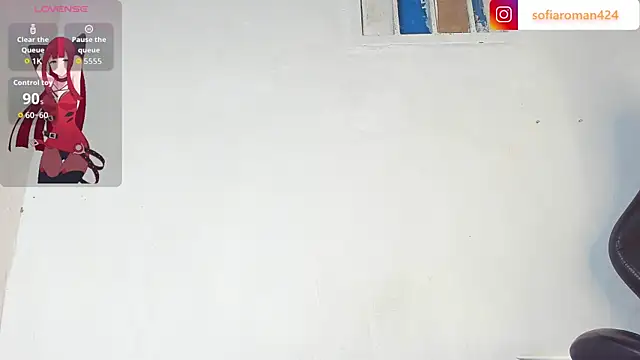 Snapshot of sofia_skater_ chatting on 10/17/25, 07:27 sofia skater online show from 10/17/25, 07:27