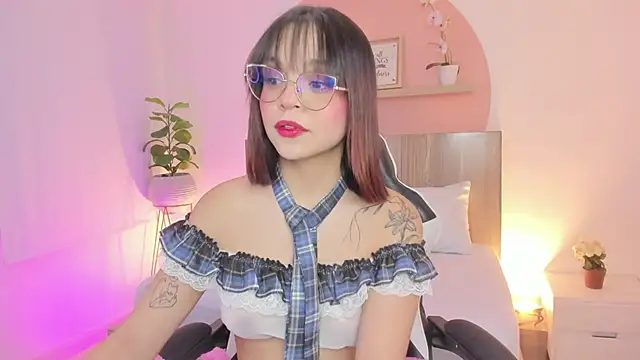 Clara Luu online show from 05/14/26, 02:51