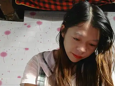 Mina ti online show from 10/04/25, 11:03