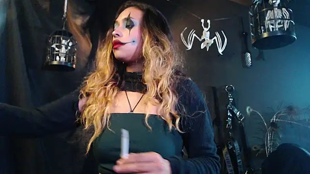 SabaTheCourtesan online show from 10/22/25, 06:35