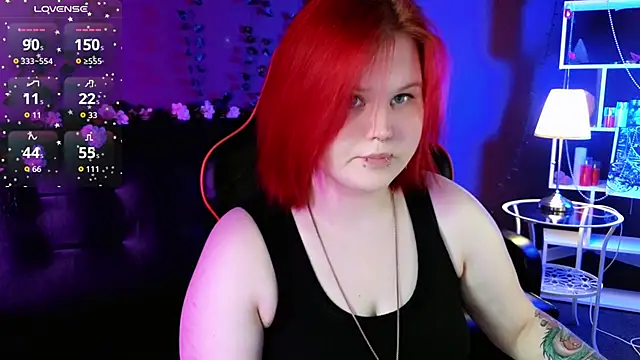 Snapshot of fillisfox_ chatting on 09/19/25, 03:56 fillisfox online show from 09/19/25, 03:56