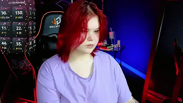 Snapshot of fillisfox_ chatting on 10/30/25, 04:41 fillisfox online show from 10/30/25, 04:41