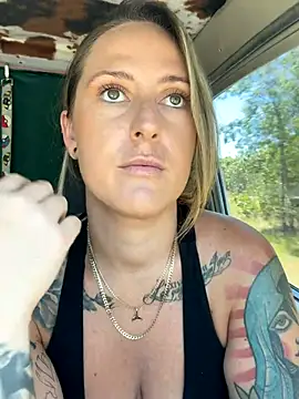 OdetteDelane online show from 10/23/25, 03:28