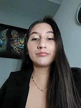 LunaBaby- online show from 10/13/25, 11:10