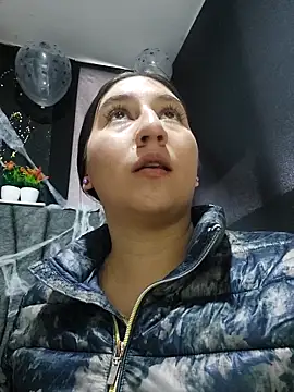 LunaBaby- online show from 10/30/25, 11:11