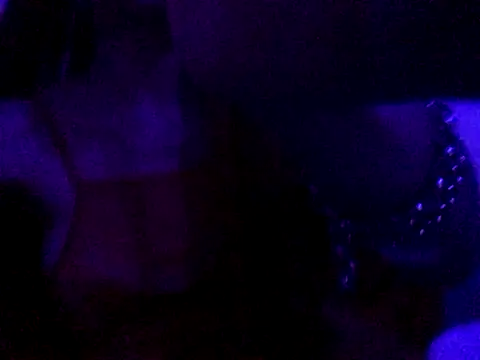 Snapshot of kendrafarq chatting on 10/03/25, 06:32 kendrafarq online show from 10/03/25, 06:32