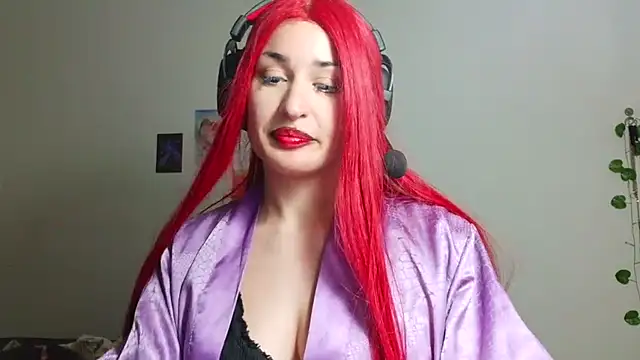 kendrafarq online show from 07/14/26, 12:24