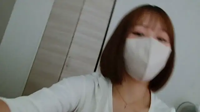 JURIO0715 online show from 06/25/26, 03:06