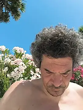 twitshe online show from 06/19/26, 12:31
