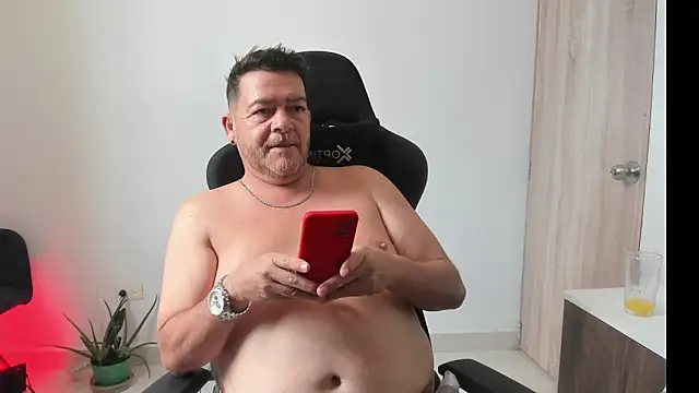 massimo dannger online show from 09/09/25, 05:23