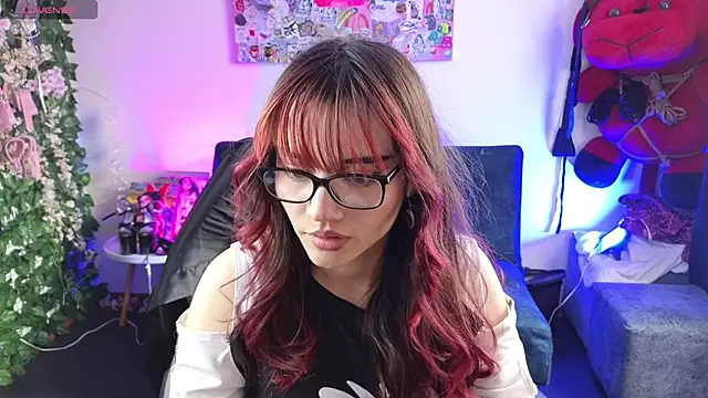 MiaVelvetDoll online show from 07/16/26, 02:12