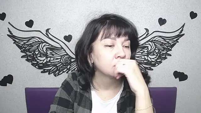 SelenaFly online show from 10/09/25, 05:05