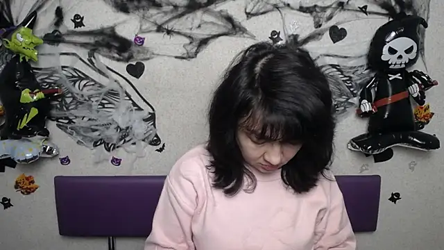 SelenaFly online show from 10/22/25, 05:08