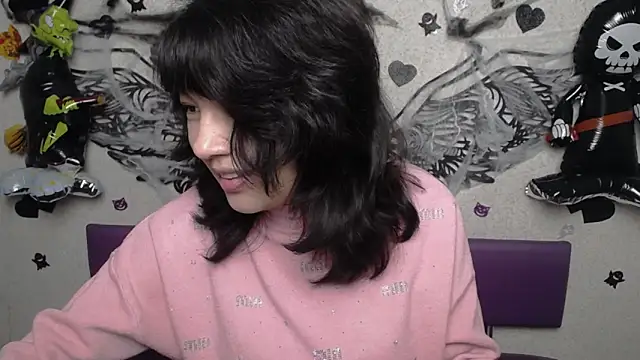 SelenaFly online show from 10/30/25, 06:04