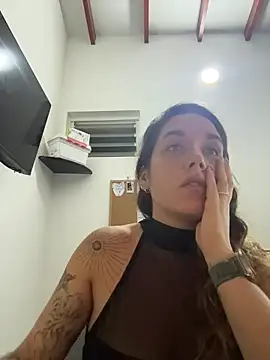 Sophia House  online show from 10/25/25, 10:48