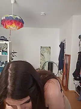 BelleFelicitas online show from 09/29/25, 02:11