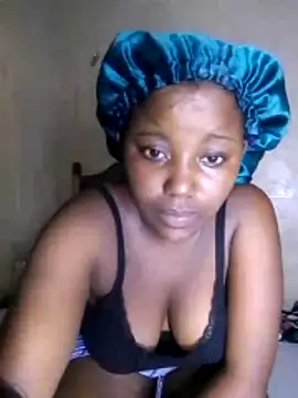 sexy-magg online show from 10/27/25, 07:18