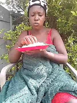 Snapshot of DarkQueen_94 chatting on 11/12/25, 07:42 DarkQueen 94 online show from 11/12/25, 07:42