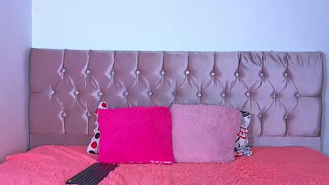 Electra  moon online show from 09/17/25, 03:52