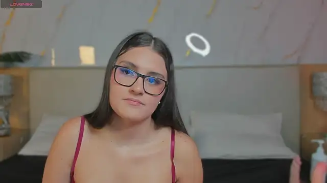 emmily-cardona online show from 09/10/25, 08:09