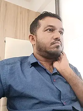 VJ17 online show from 10/17/25, 07:44