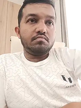 VJ17 online show from 10/18/25, 05:10