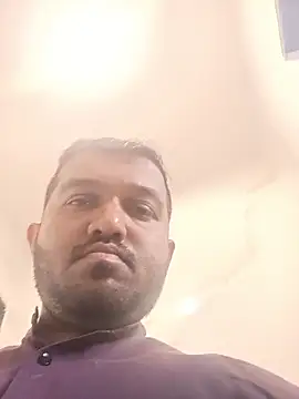 Snapshot of VJ17 chatting on 01/16/26, 12:09 VJ17 online show from 01/16/26, 12:09