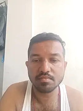 Snapshot of VJ17 chatting on 01/18/26, 03:32 VJ17 online show from 01/18/26, 03:32
