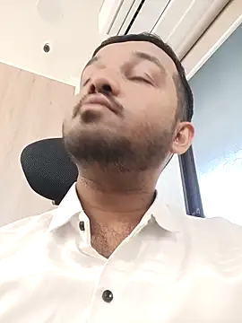 Snapshot of VJ17 chatting on 02/14/26, 05:48 VJ17 online show from 02/14/26, 05:48