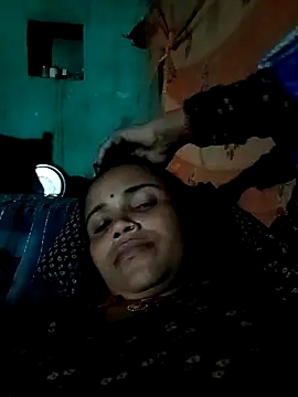 Snapshot of Hot_ronak chatting on 10/21/25, 04:41 Hot ronak online show from 10/21/25, 04:41