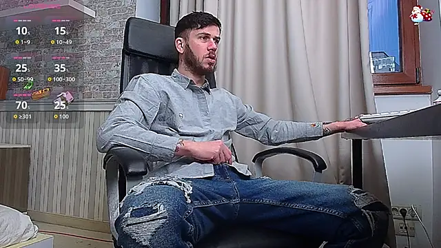 Snapshot of JonahShaw chatting on 01/13/26, 05:35 JonahShaw online show from 01/13/26, 05:35
