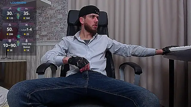 Snapshot of JonahShaw chatting on 03/15/26, 05:35 JonahShaw online show from 03/15/26, 05:35