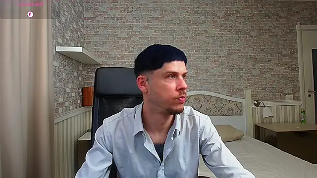 Snapshot of JonahShaw chatting on 05/11/26, 04:51 JonahShaw online show from 05/11/26, 04:51