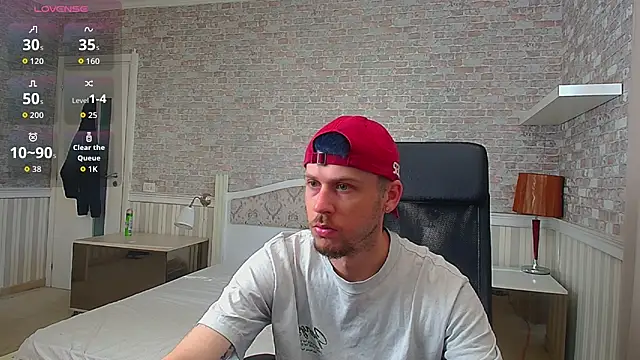 Snapshot of JonahShaw chatting on 05/16/26, 04:53 JonahShaw online show from 05/16/26, 04:53