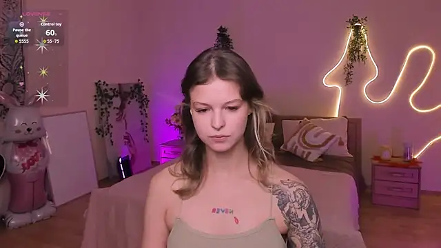 Lisa Blossom online show from 07/29/26, 06:11