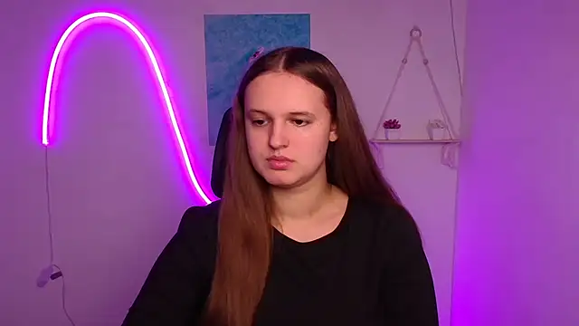 Aurora White online show from 10/10/25, 12:15