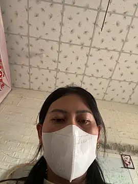 Sexyladzy online show from 10/17/25, 04:15