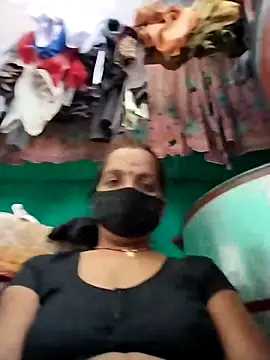 Sexi savita online show from 10/18/25, 06:58