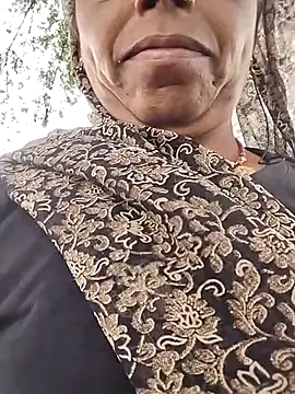 Sexi savita online show from 10/29/25, 04:48