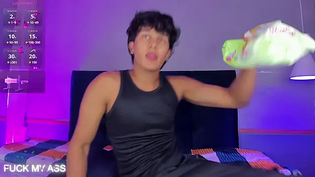 Leo Savage  online show from 09/14/25, 04:11