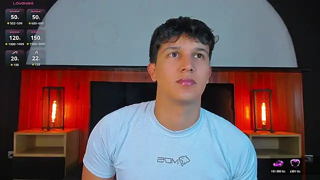 Leo Savage  online show from 07/15/26, 04:29